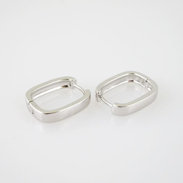E1987 Earrings - Aretes - Plain - Silver Color