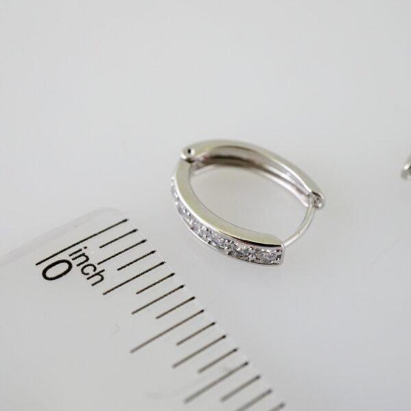 E2327 Earrings - Aretes - Zircon Stone - Silver Color - Image 3